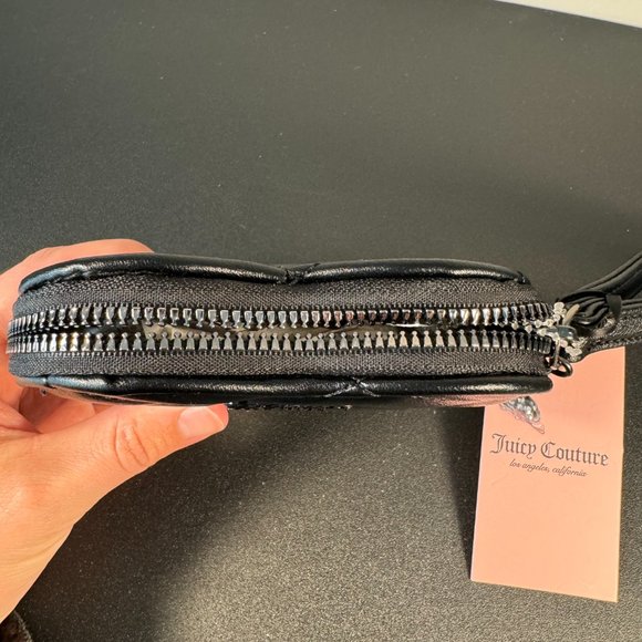 Juicy Couture Black Liquorice Faux Leather Heart Zip Around Purse Wallet - NWT - Picture 5 of 8